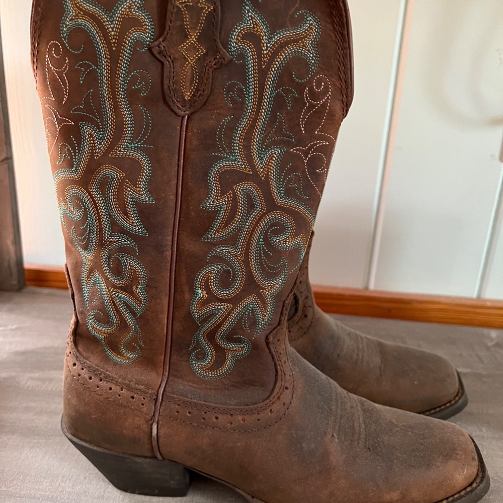 Womens Western Justin boots size 7.5